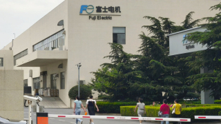 Thumbnail of post image 072